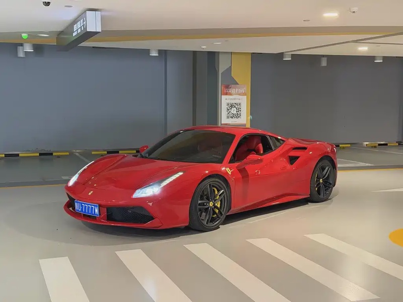 Ferrari 488