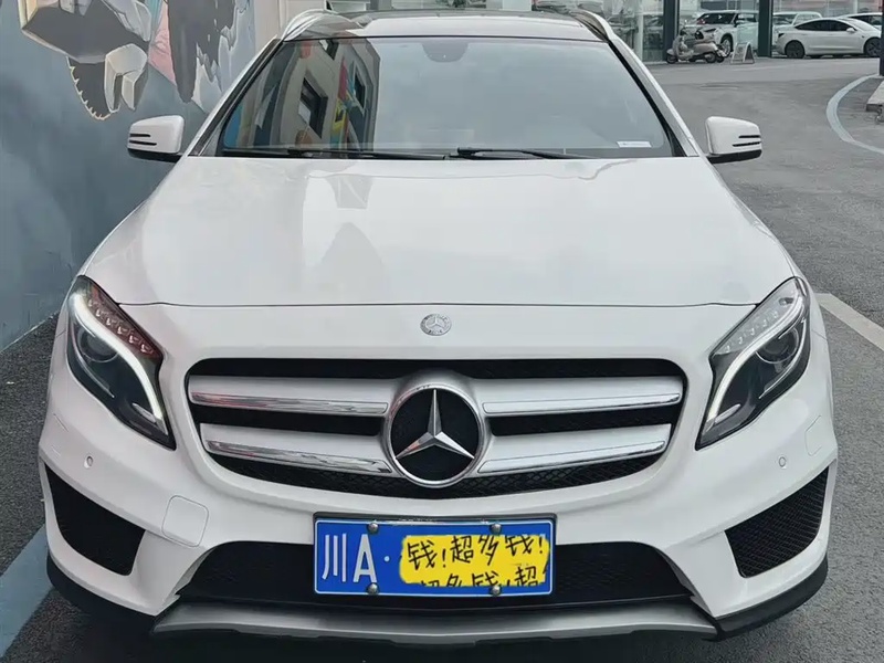 Mercedes-Benz GLA-Class
