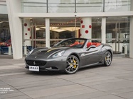 Ferrari California 2012