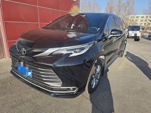 Toyota Sienna 2025