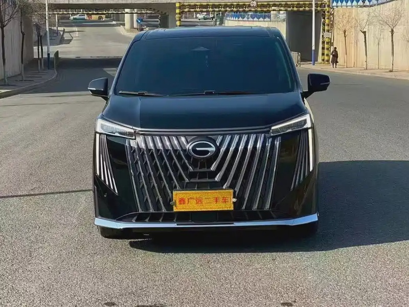 GAC M8