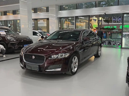 Jaguar XF 2020