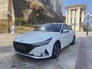 Hyundai Elantra 2022