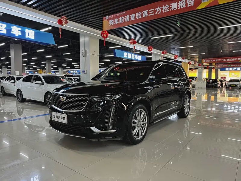 Cadillac XT6