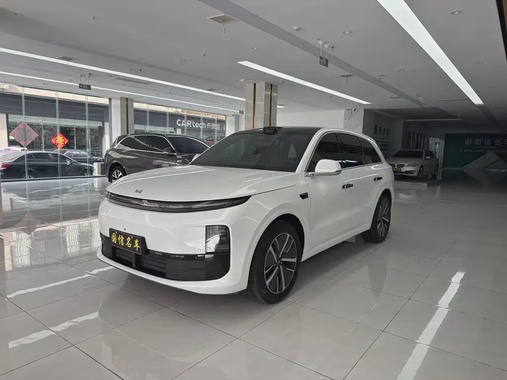 Li Auto L6 2025