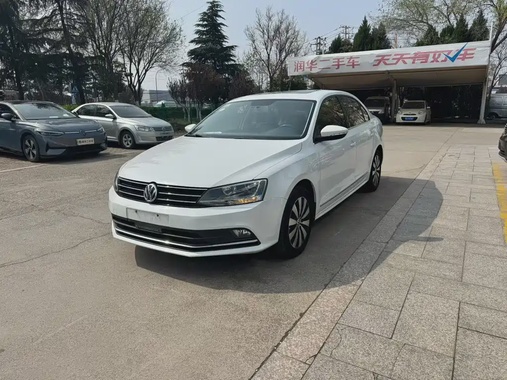 Volkswagen Sagitar 2016
