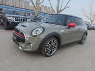 MINI Other 2019