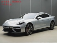 Porsche Panamera 2018