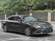 Lexus ES 2019