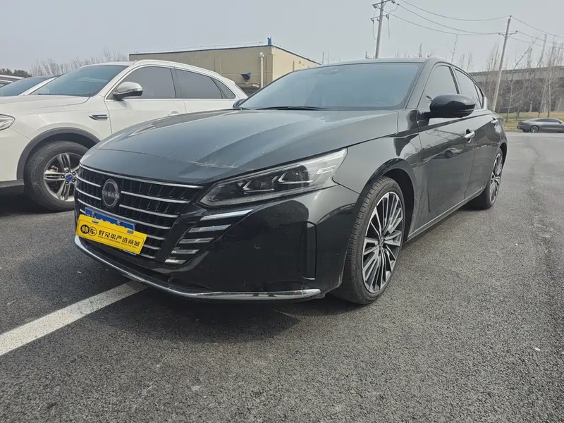 Nissan Teana