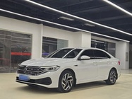 Volkswagen Sagitar 2022