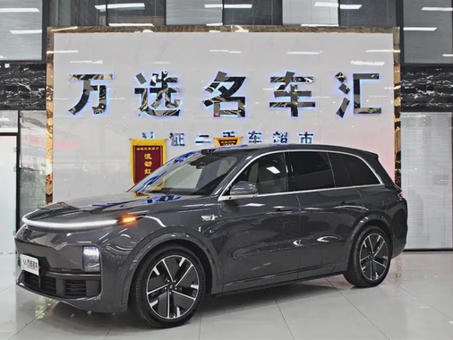 Li Auto L8 2025