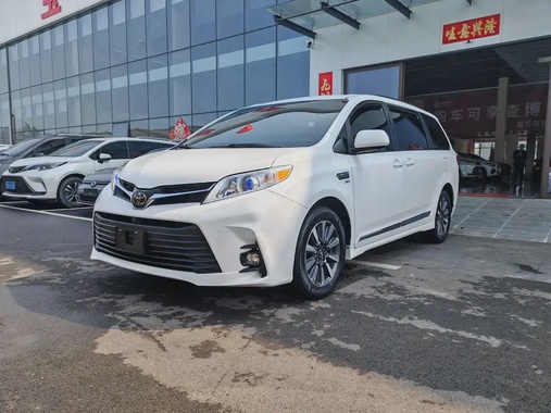 Toyota Sienna 2019
