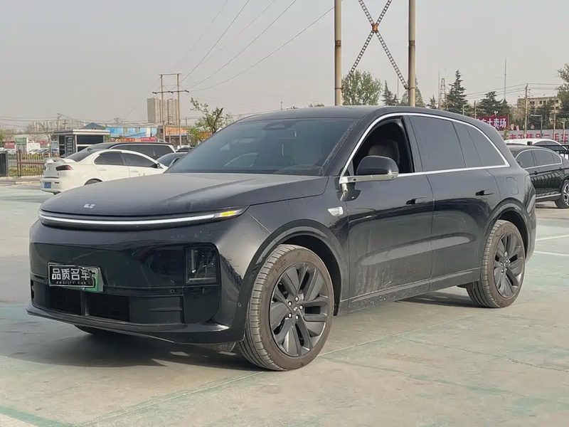 Li Auto L6