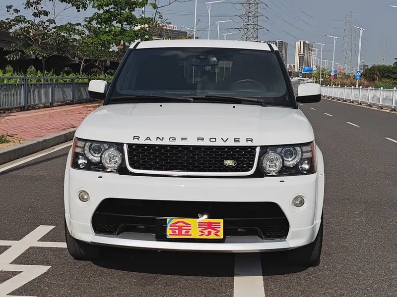 Land Rover Sport