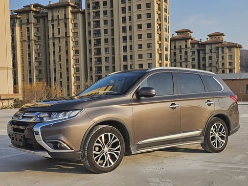Mitsubishi Outlander 2017