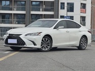 Lexus ES 2023