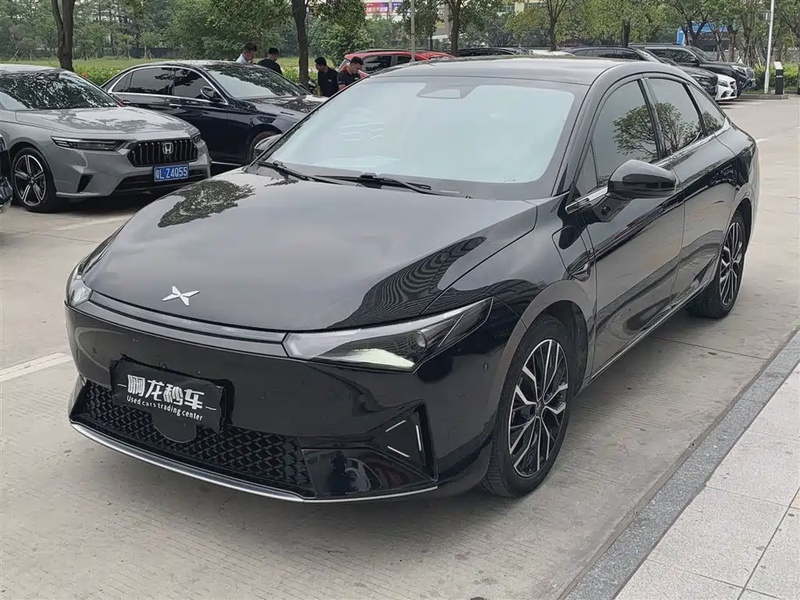 XPeng P5