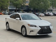 Lexus ES 2017