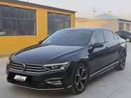 Volkswagen Magotan 2025