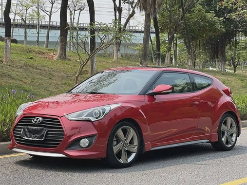 Hyundai Veloster 2013