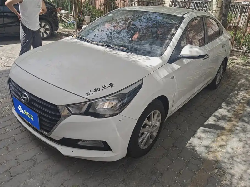 Hyundai Verna
