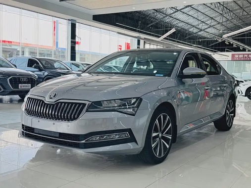 Skoda Superb 2022