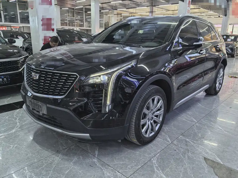 Cadillac XT4