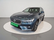 Volvo XC60 2025