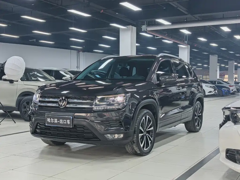 Volkswagen Tharu