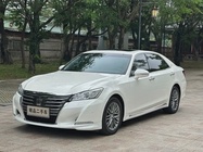 Toyota Crown 2016