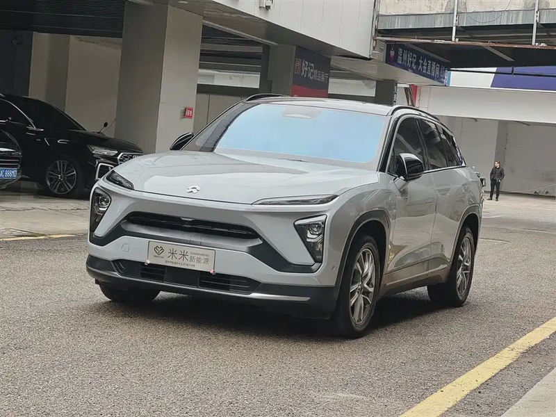 NIO ES6