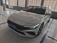 Hyundai Elantra 2024