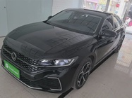 Volkswagen Passat 2024