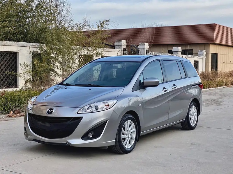 Mazda 5