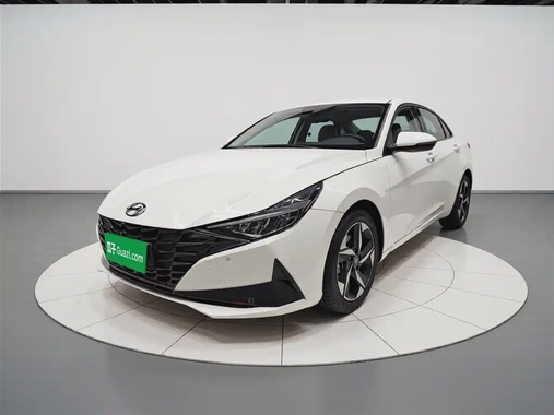 Hyundai Elantra 2023