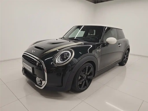 MINI Other 2023