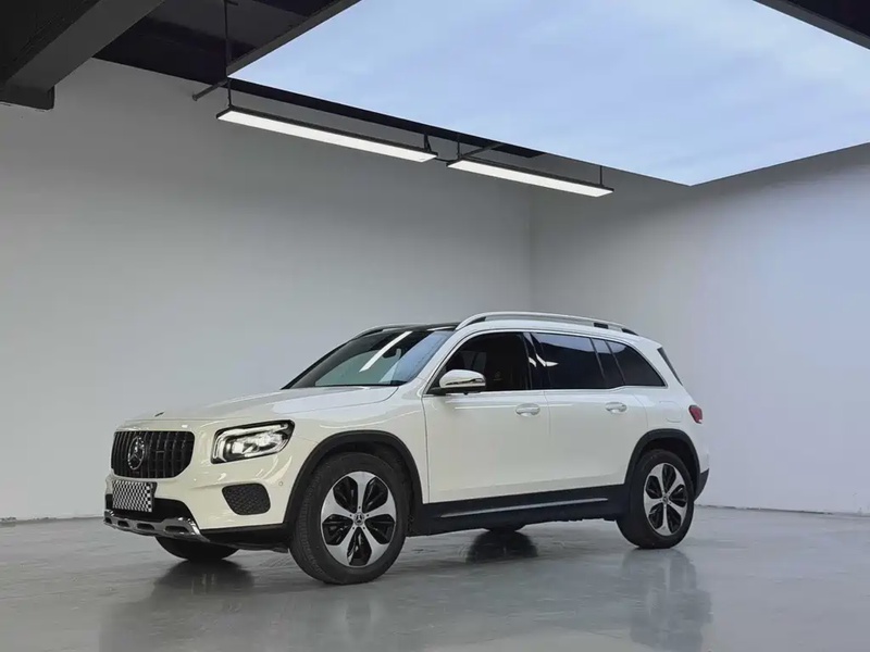 Mercedes-Benz GLB-Class