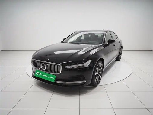 Volvo S90 2025