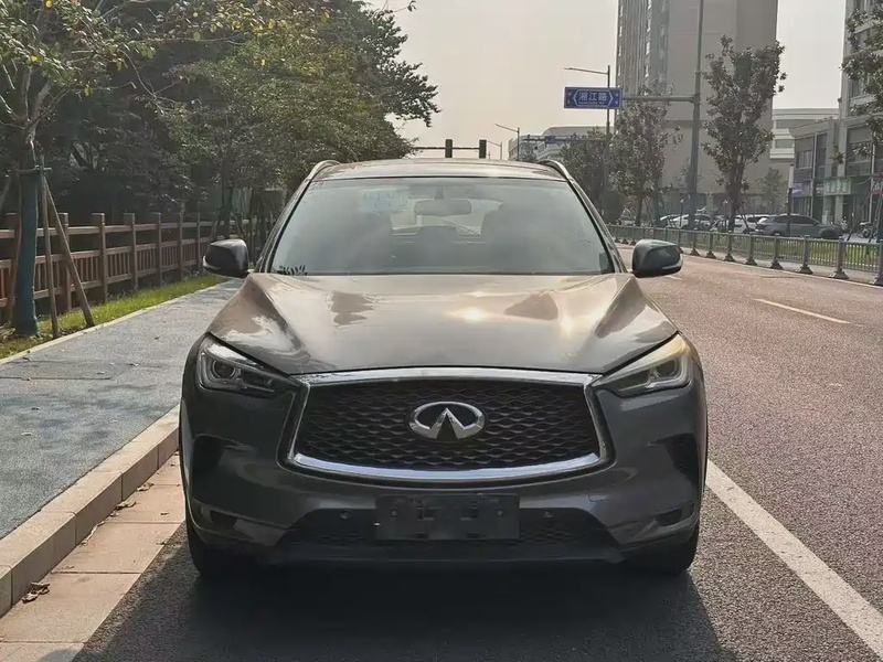 Infiniti QX50