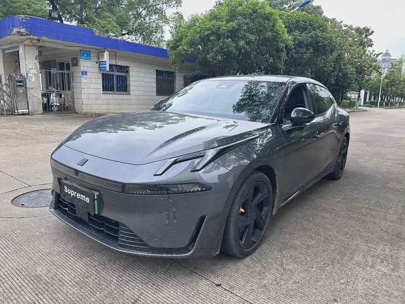 Lynk & Co 07