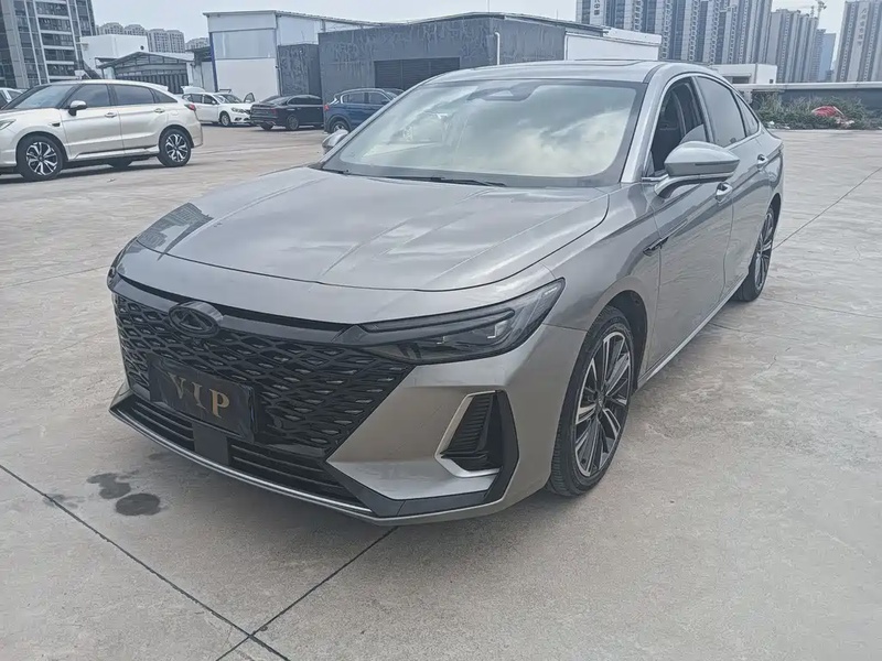 Chery Arrizo 8