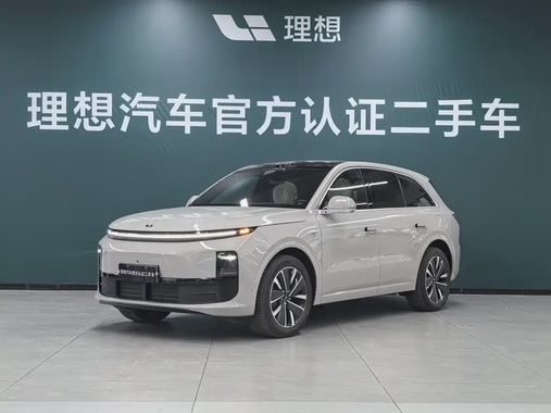 Li Auto L6 2025