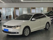 Volkswagen Sagitar 2015