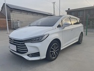 BYD MAX 2018