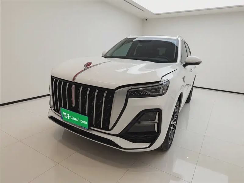 Hongqi HS5