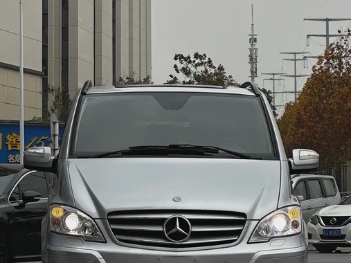 Mercedes-Benz Viano 2013