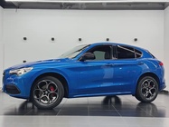 Alfa Romeo Stelvio 2023