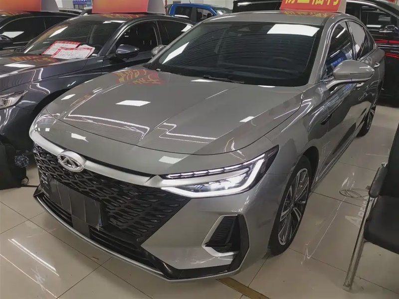 Chery Arrizo 8