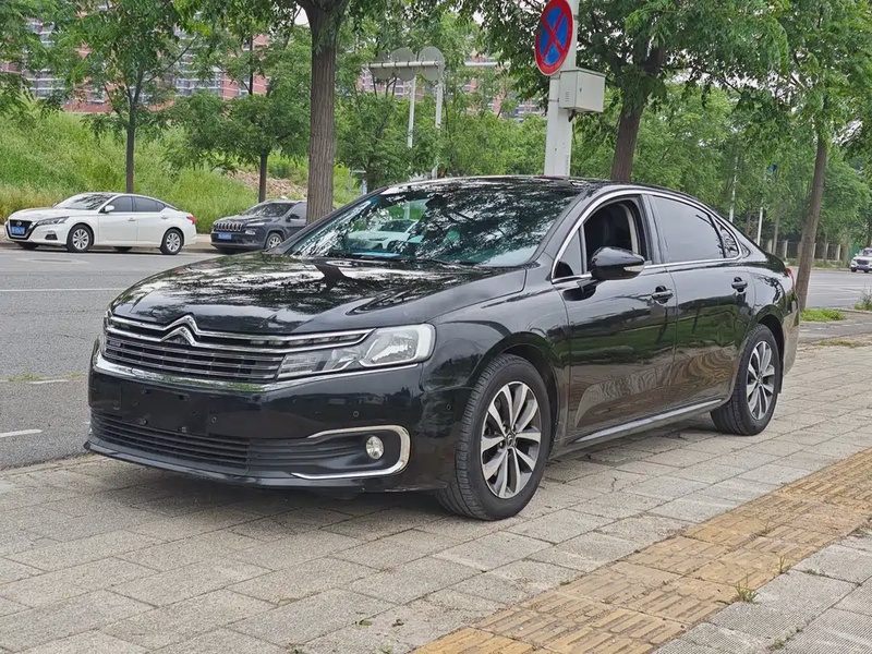 Citroen C6